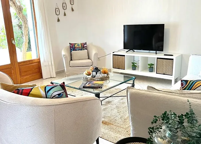 Tonia Cala'N Blanes (Menorca)